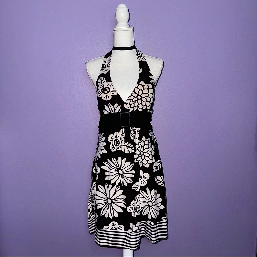 NWT Derek Heart Vintage Brown Floral Dress